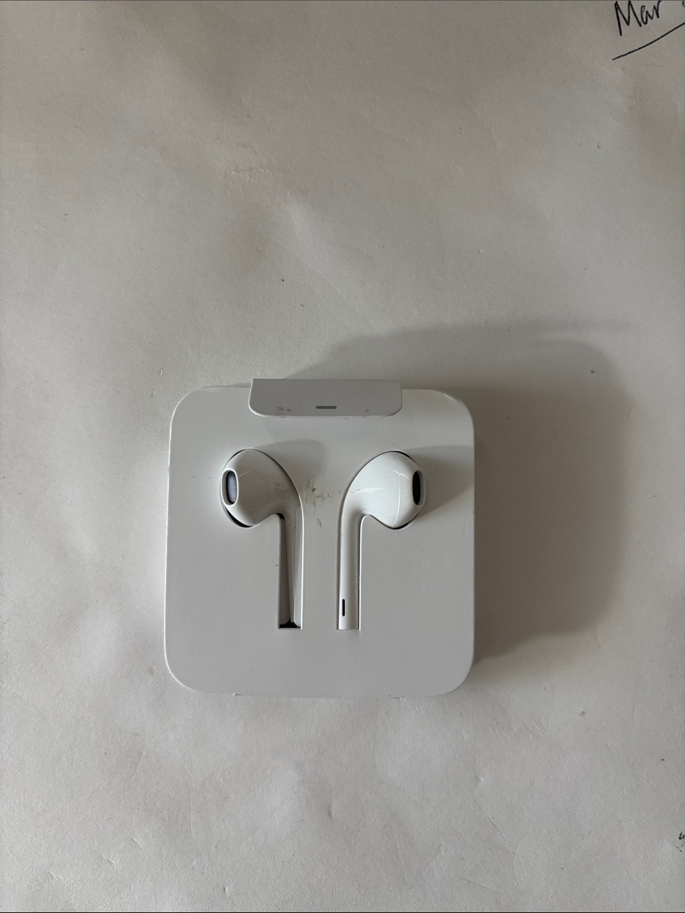 Apple White EarPods with Lightning Connector and Blue Tape Accents - Picture 2 of 3
